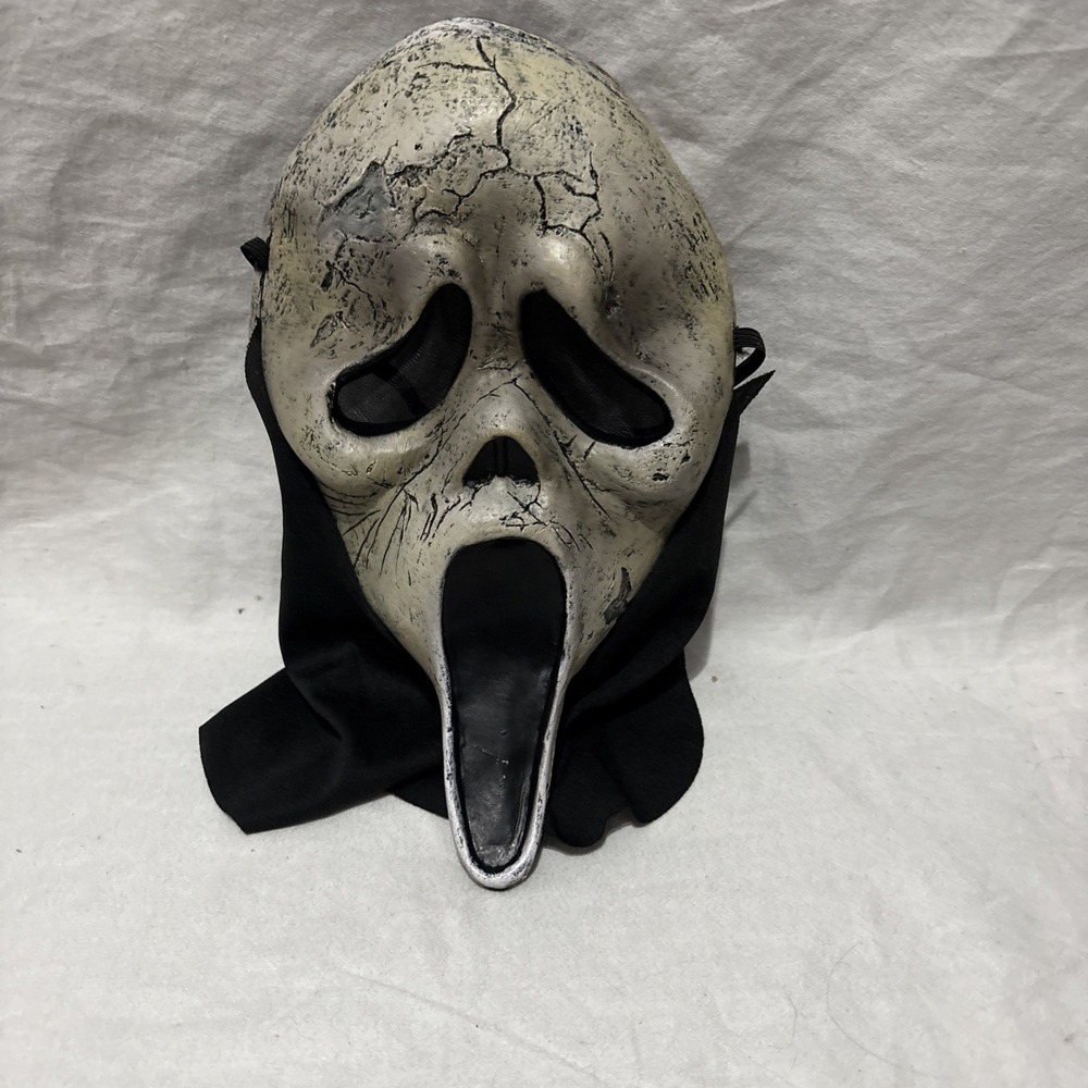 Official Scream 6 Aged Billy‎ Loomis Mask Ghost Face Easter Unlimited Inc.